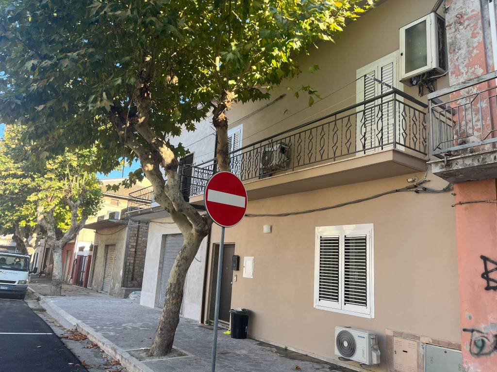 Casa indipendente a Alba adriatica in Via 24 Maggio, 33 - Foto 2