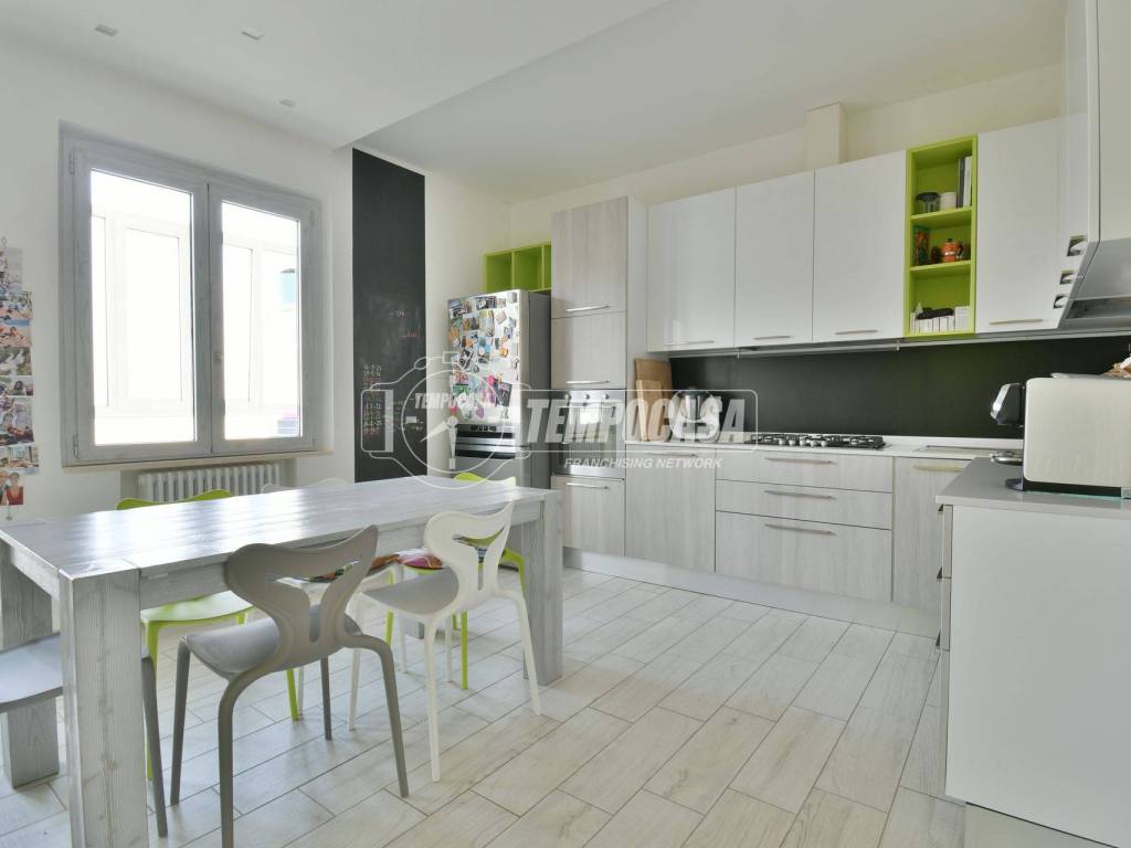 Appartamento a Ascoli piceno in Via Giuseppe Verdi - Foto 4