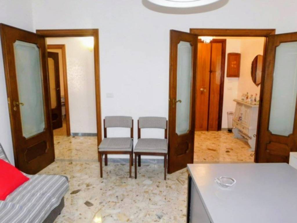 Appartamento a Martina franca in Via Paolo Grassi - Foto 4