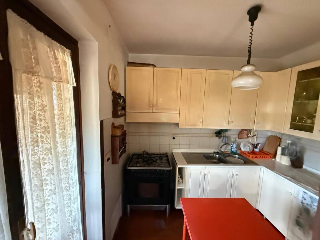 Villa a Sutri in Via dei Lucumoni - Foto 2