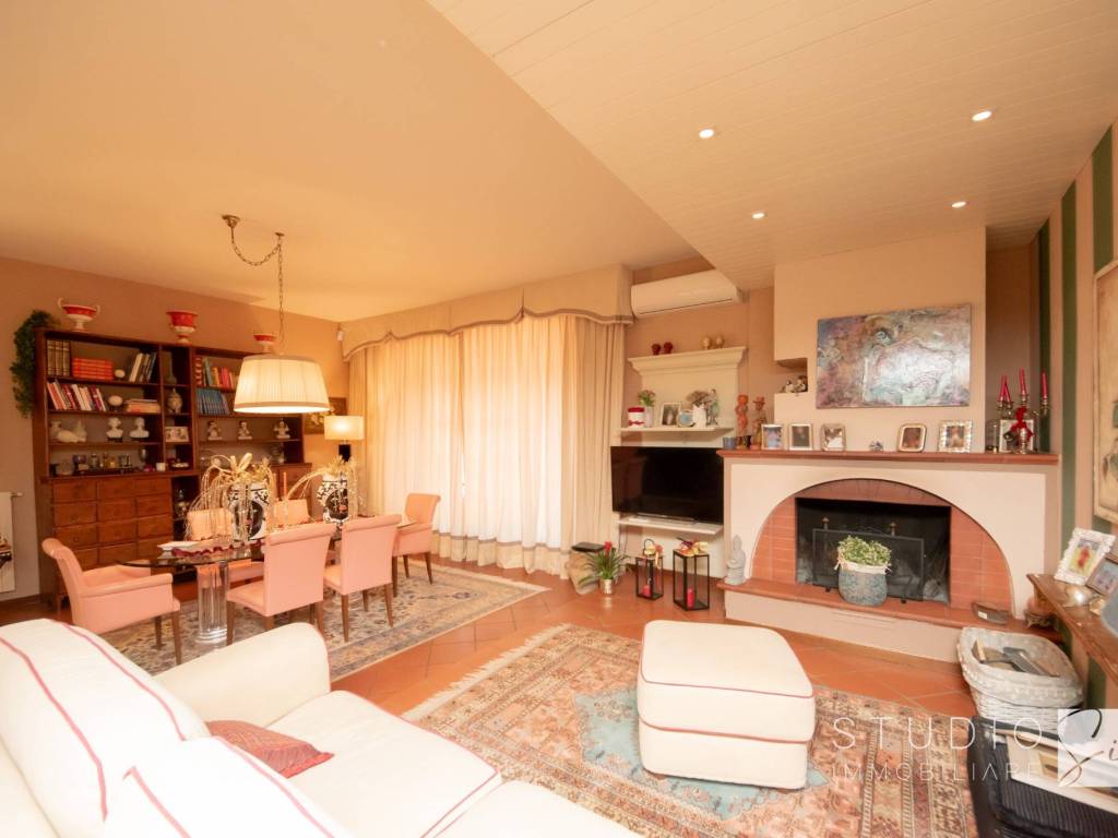 Appartamento a Pistoia in Via Umberto Saba - Foto 3