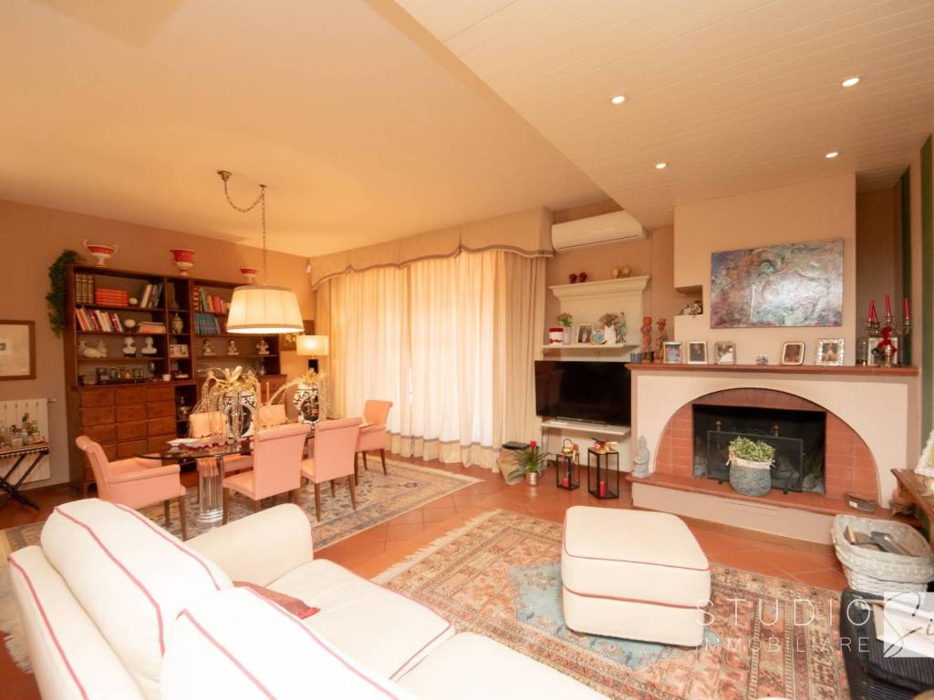 Appartamento a Pistoia in Via Umberto Saba - Foto 4