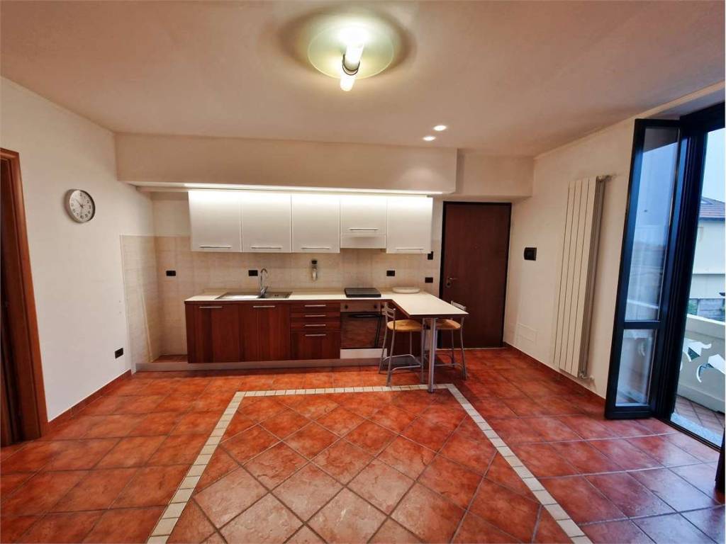 Appartamento a Sesto calende in Via Monte Bianco - Foto 4