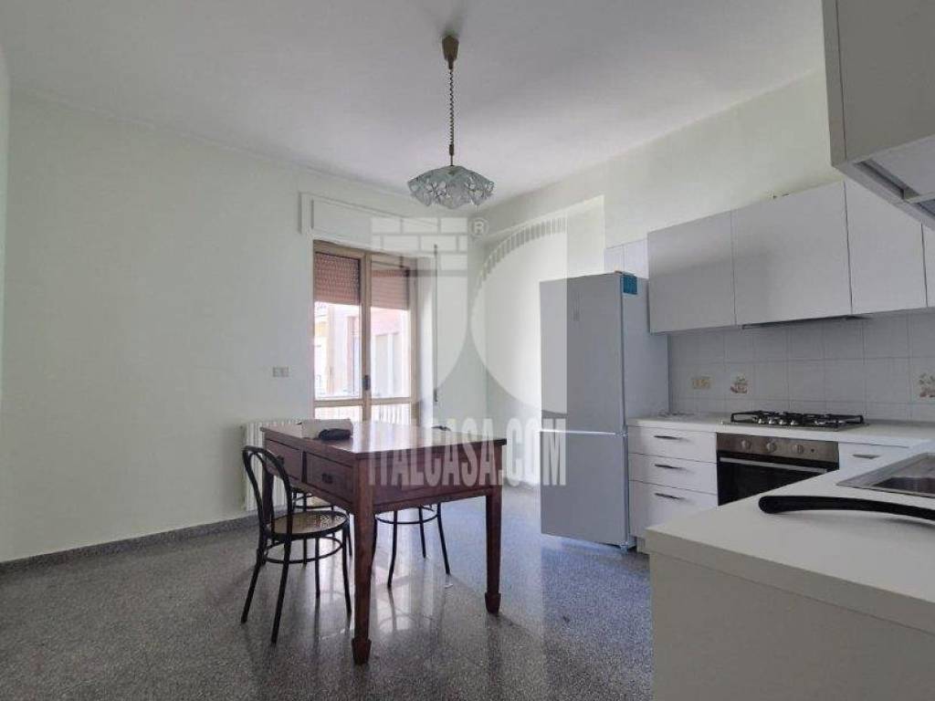 Appartamento a Crotone in via mario nicoletta - Foto 5