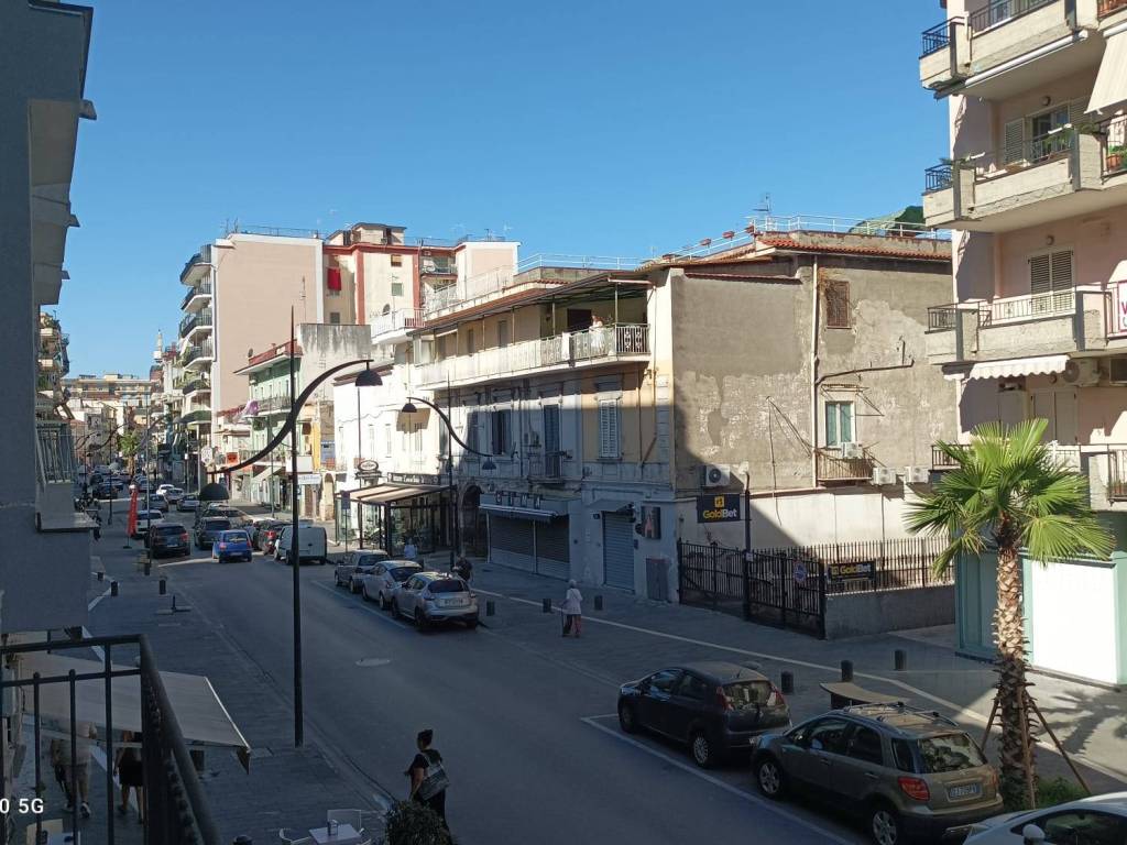 Appartamento a Casalnuovo di napoli in Corso Umberto I - Foto 3