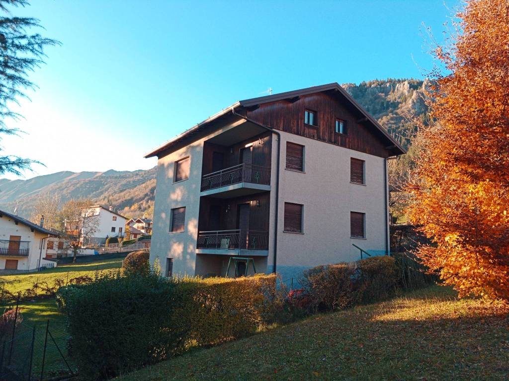 Villa a Castione della presolana in Via Coste - Foto 2