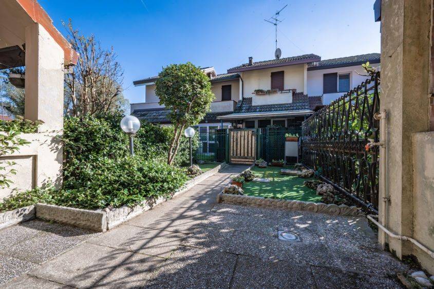 Villetta a schiera a Comacchio in Piazza delle Pleiadi, 8 - Foto 3