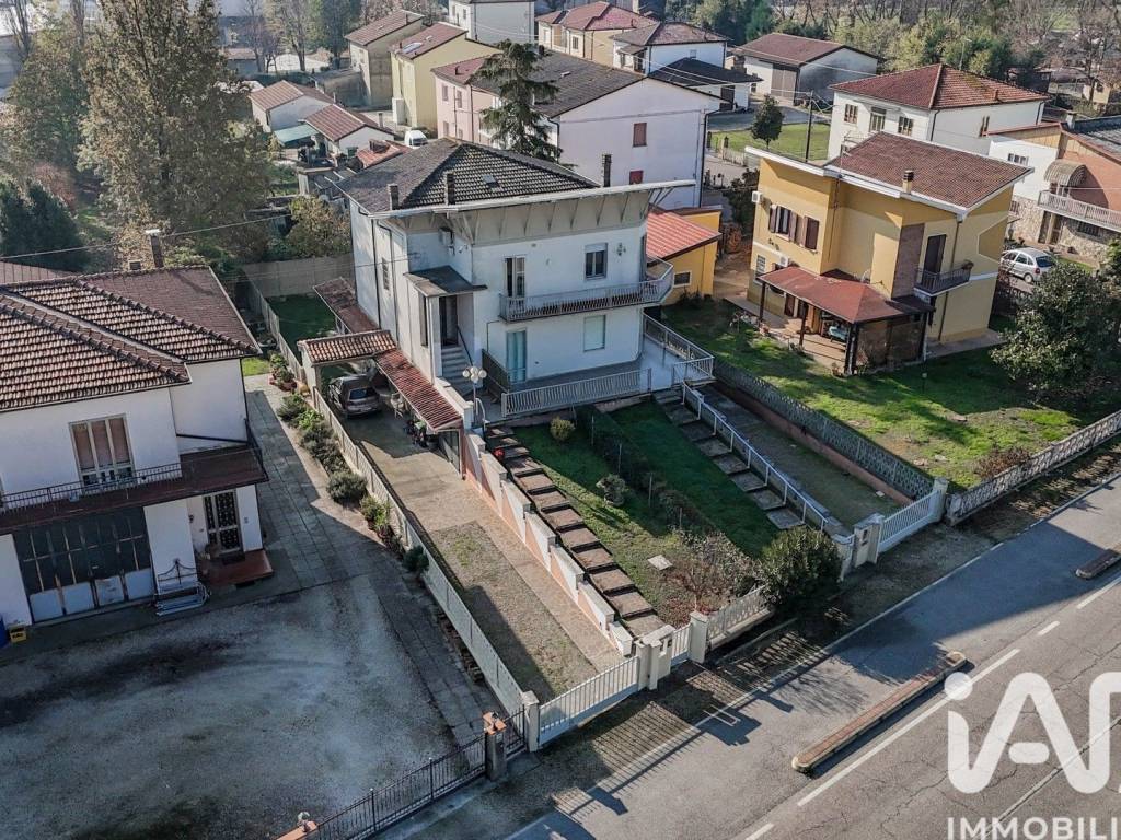 Villa a Bondeno in Via Virgiliana (Pilastri) - Foto 2