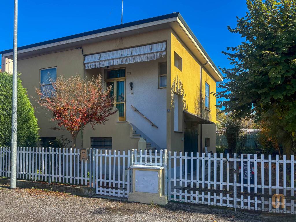 Villa a Baricella in Via Giuseppe Garibaldi, 7 - Foto 2