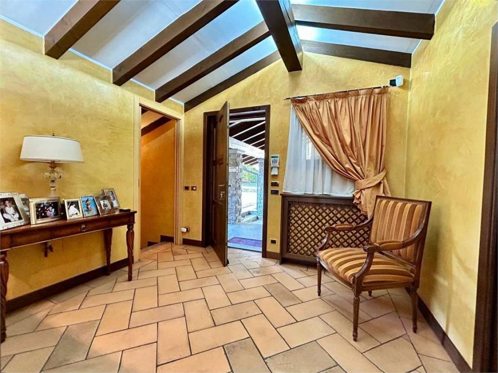 Villa a Vergiate in Via Biancospino, 7 - Foto 5