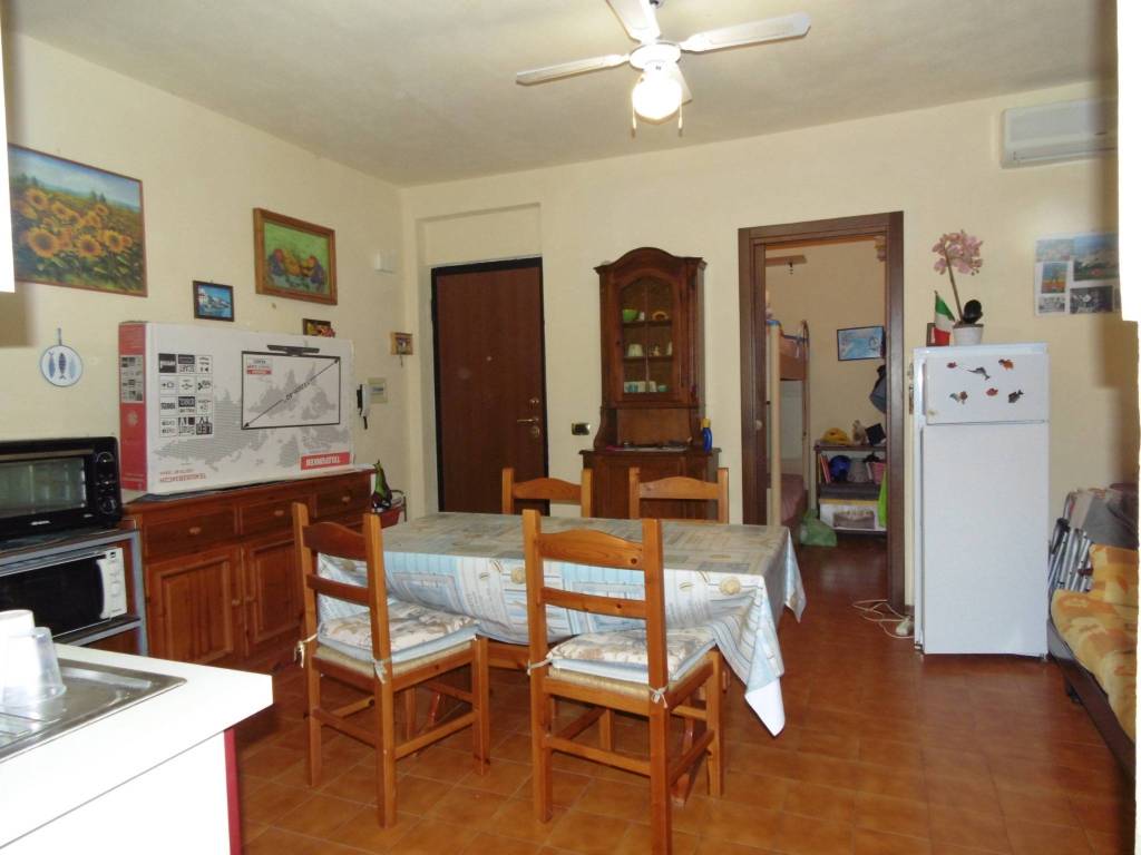 Appartamento a Montalto di castro in Piazza Sapri, 3 - Foto 5