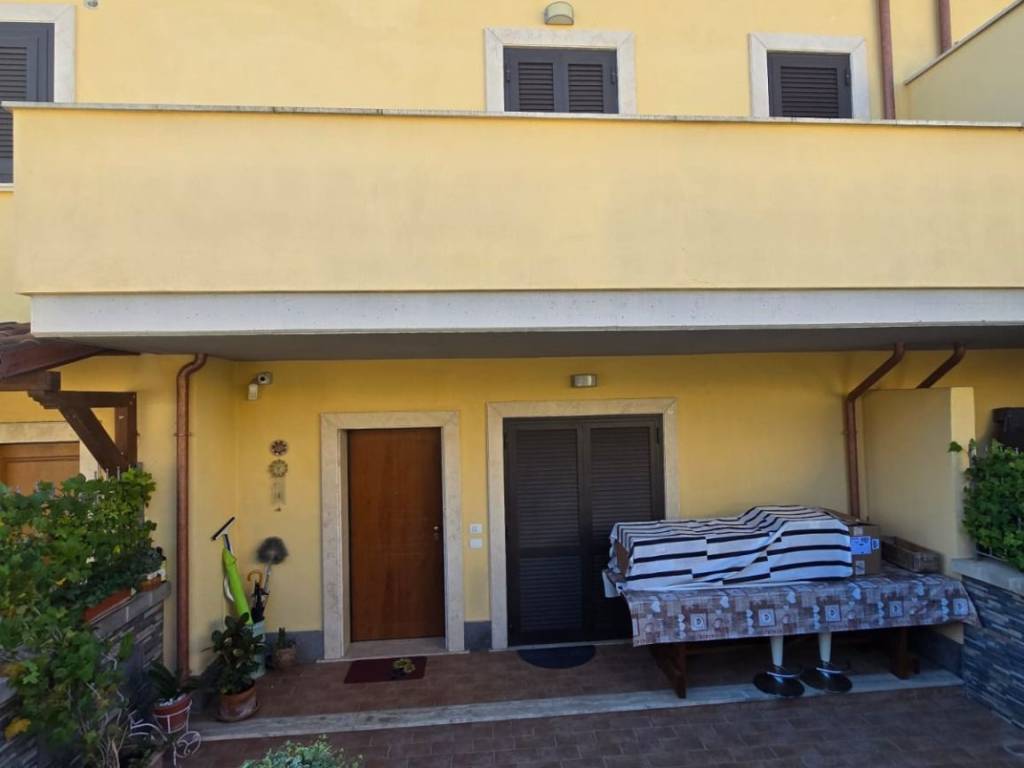 Villa a Frascati in Via Isidoro Zingaretti, 40 - Foto 3