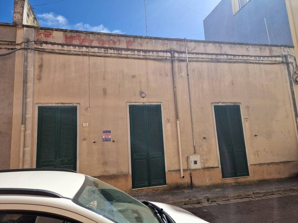 Appartamento a Trepuzzi in Via S. Giuseppe - Foto 2