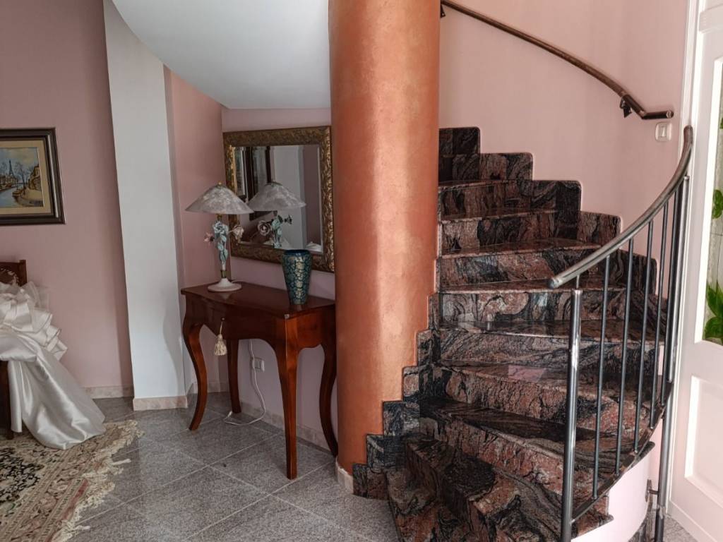 Villa a Trepuzzi in Via Oronzo Quarta, 55 - Foto 3