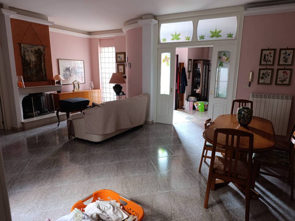 Villa a Trepuzzi in Via Oronzo Quarta, 55 - Foto 4