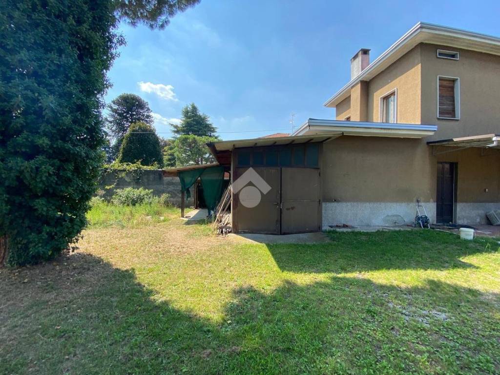 Casa indipendente a Samarate in Via Roma, 85 - Foto 3