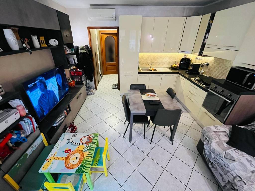 Appartamento a Settimo torinese in Via Giovanni Falcone - Foto 4