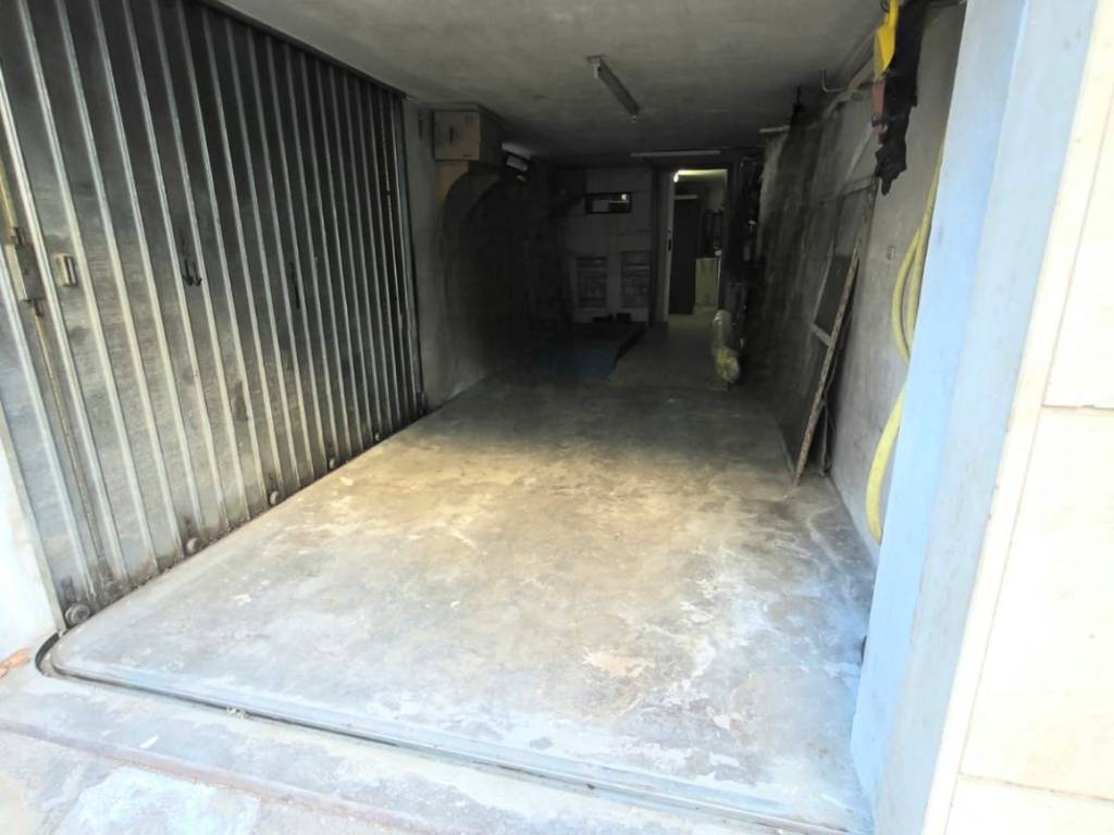 Box / garage a San benedetto del tronto in Via Ernesto Rossi, 21 - Foto 2