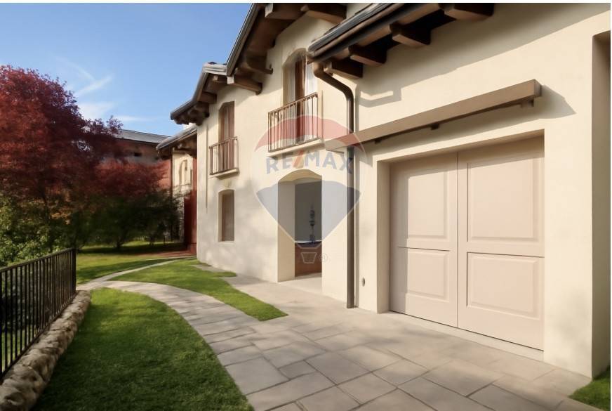 Villetta a schiera a Varese in Via Generale A. Cantore - Foto 2