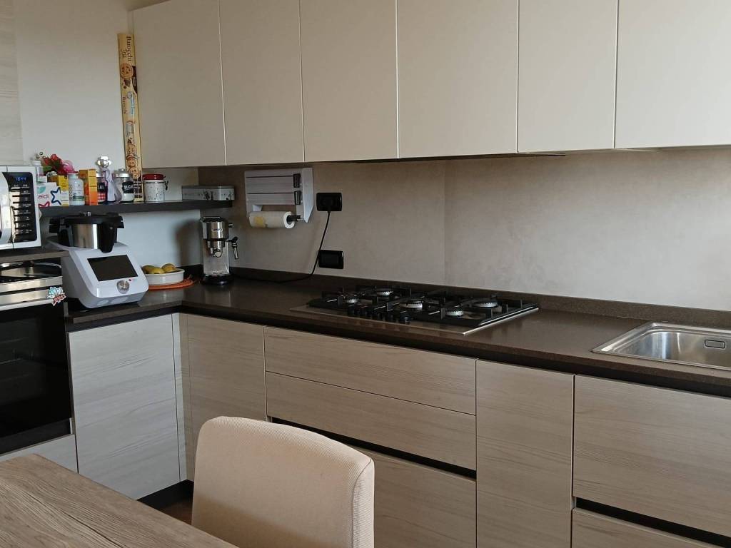 Appartamento a Montegrotto terme in Viale Giulia e Giuseppe Lachina - Foto 4