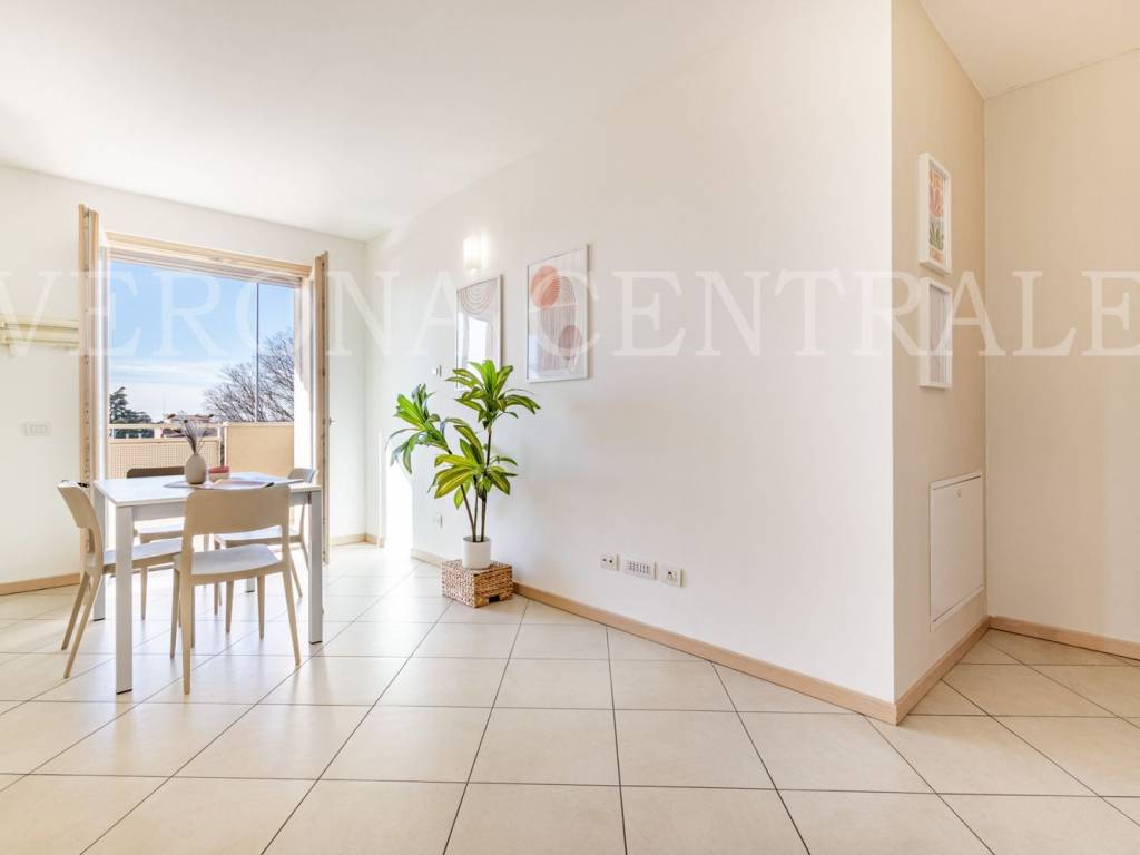 Appartamento a Verona in Via Carlo Belviglieri - Foto 2