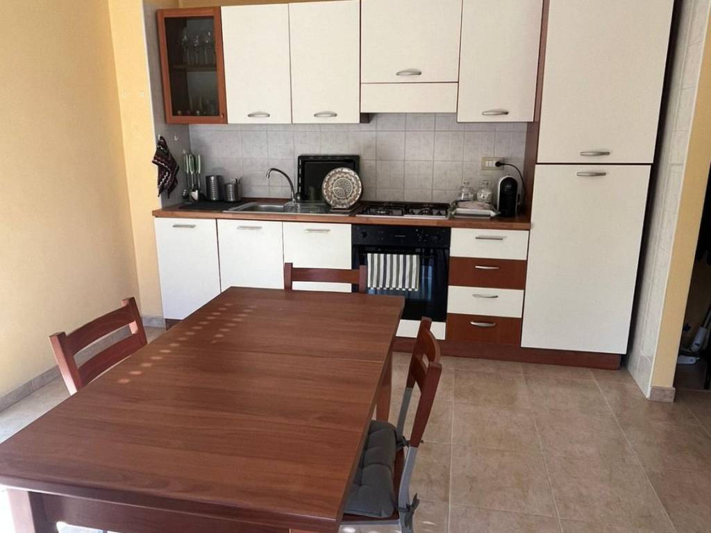Appartamento a Cosenza in Via Giuseppe Montana - Foto 2