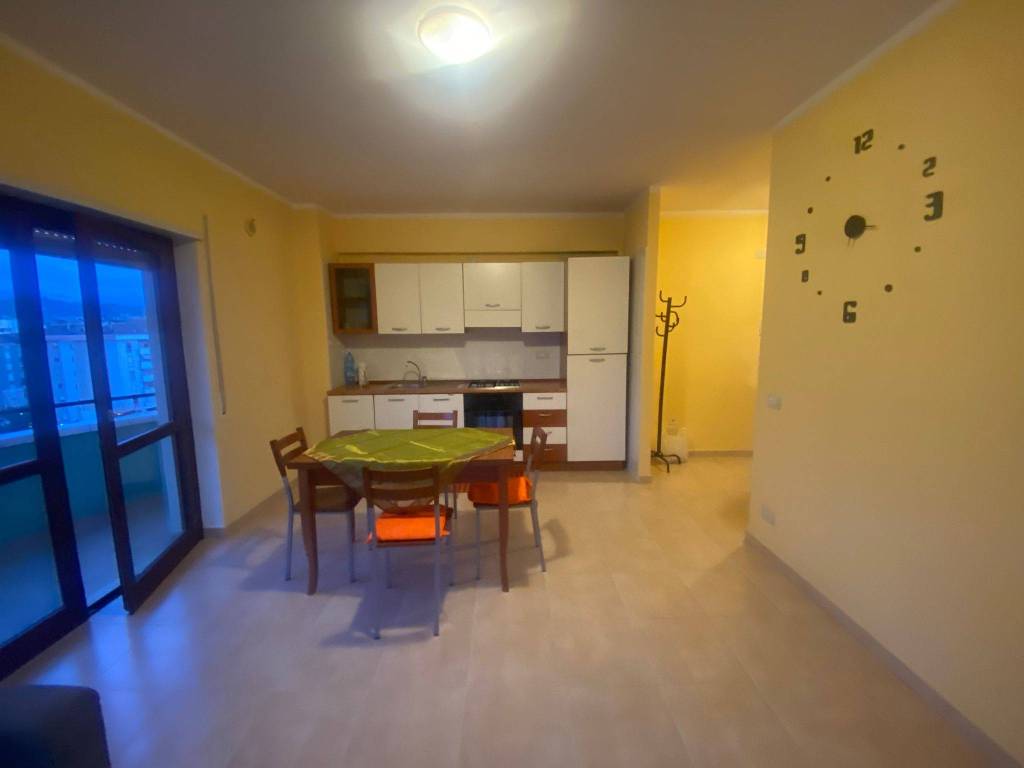Appartamento a Cosenza in Via Giuseppe Montana - Foto 3