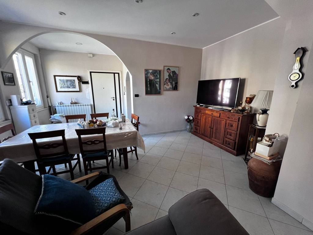 Appartamento a Pescara in Viale Giovanni Bovio, 15 - Foto 4