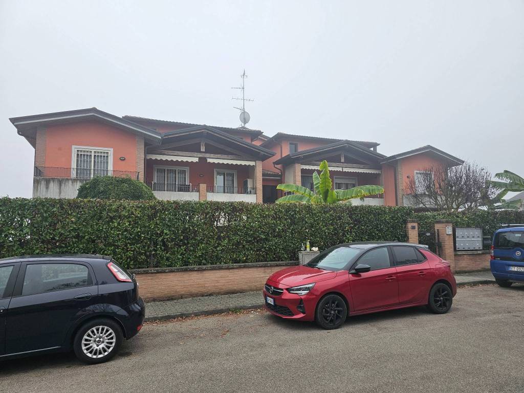 Appartamento a Montechiarugolo in Via Ponte Larga, 1 - Foto 3