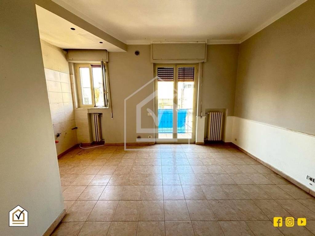 Appartamento a Noicattaro in Via Vecchia Casamassima, 23 - Foto 3