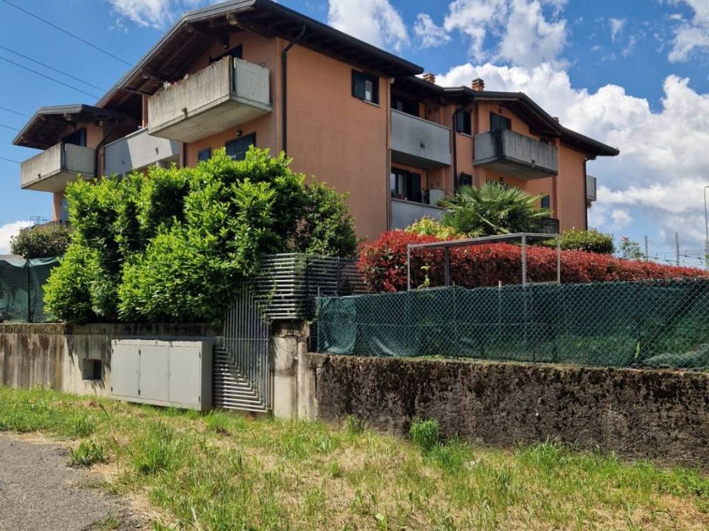 Appartamento a Lomazzo in Via Lombardia - Foto 3
