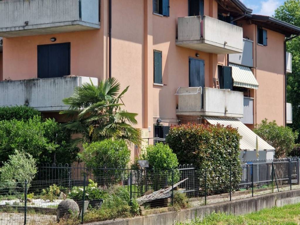 Appartamento a Lomazzo in Via Lombardia - Foto 4