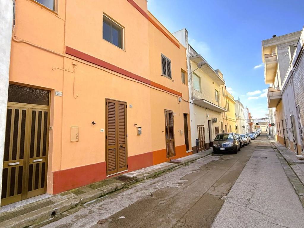 Appartamento a Tricase in Via Taranto - Foto 2