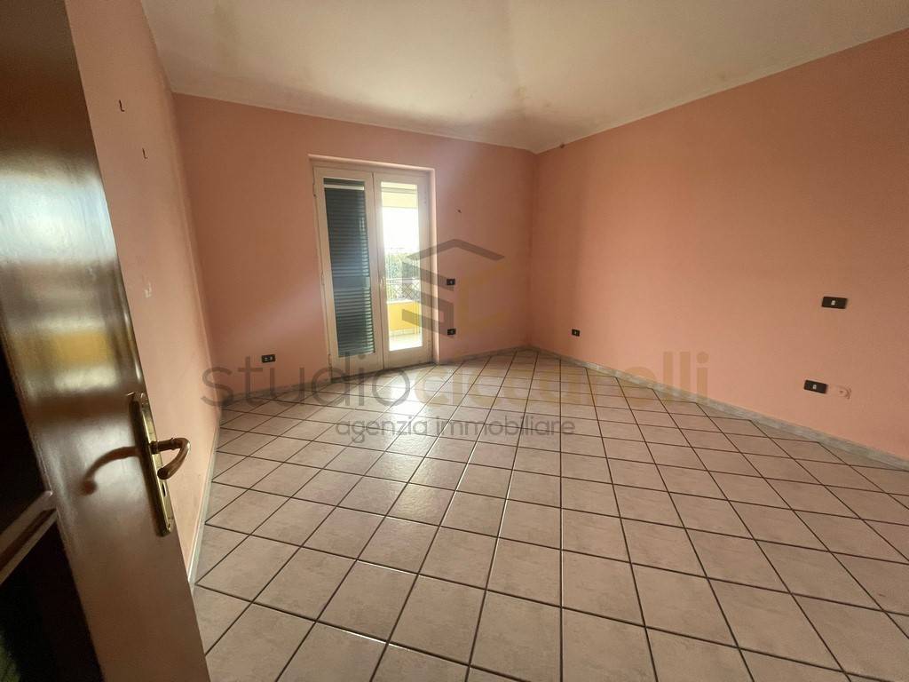 Appartamento a Giugliano in campania in Via 1 Maggio - Foto 5