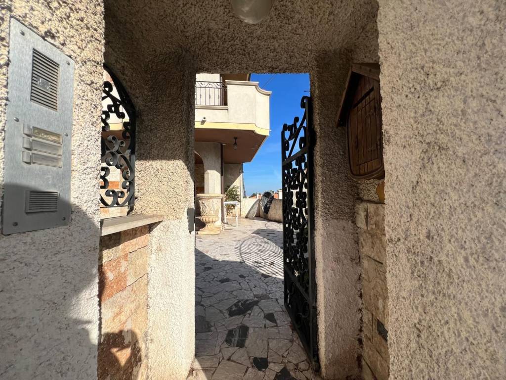 Villa a Pescara in Strada Provinciale Pescara-San Silvestro, 98 - Foto 4