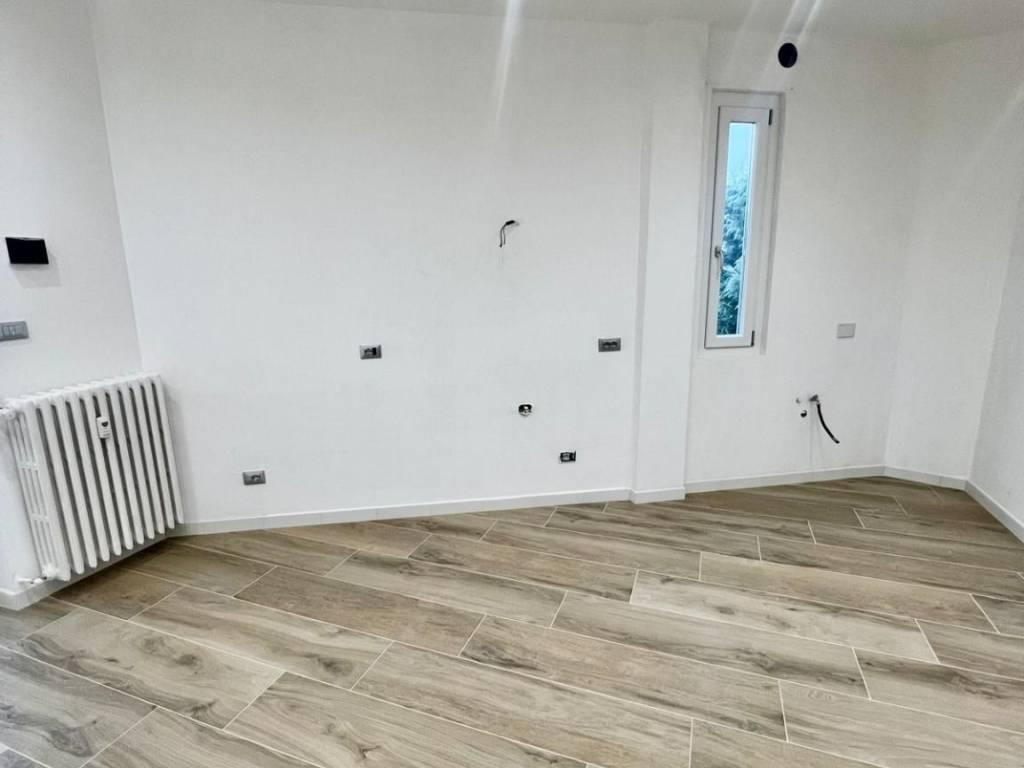 Appartamento a Venaria reale in Via Montello, 15 - Foto 3