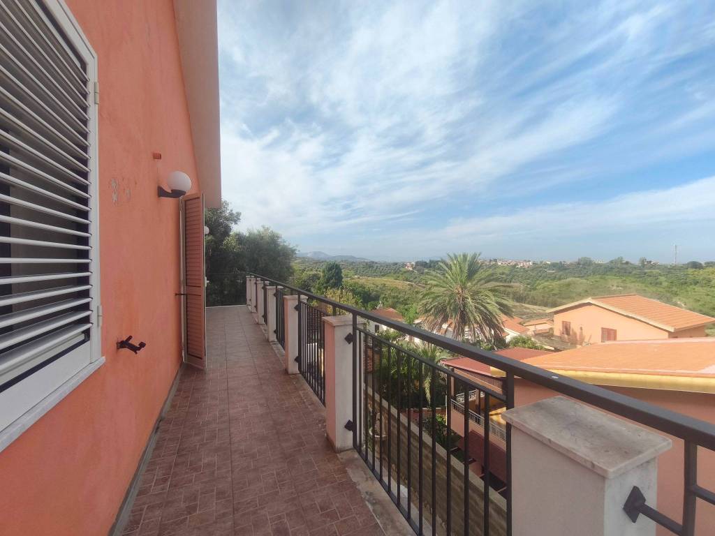 Villa a Venetico in Via Murazze - Foto 3