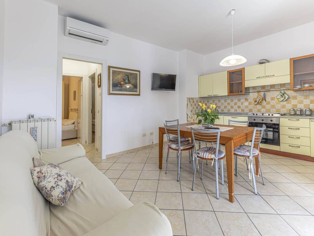Appartamento a Porto azzurro in Via Kennedy - Foto 4