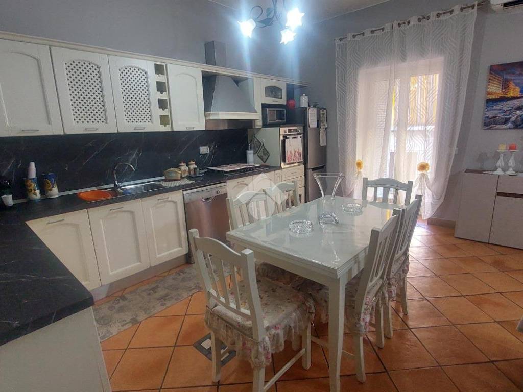 Appartamento a Marano di napoli in Via marano pianura, 376 - Foto 2