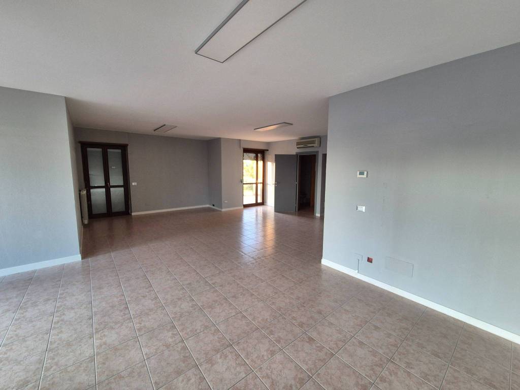 Immobile a Villafranca di verona in Via Custoza, 60 - Foto 3