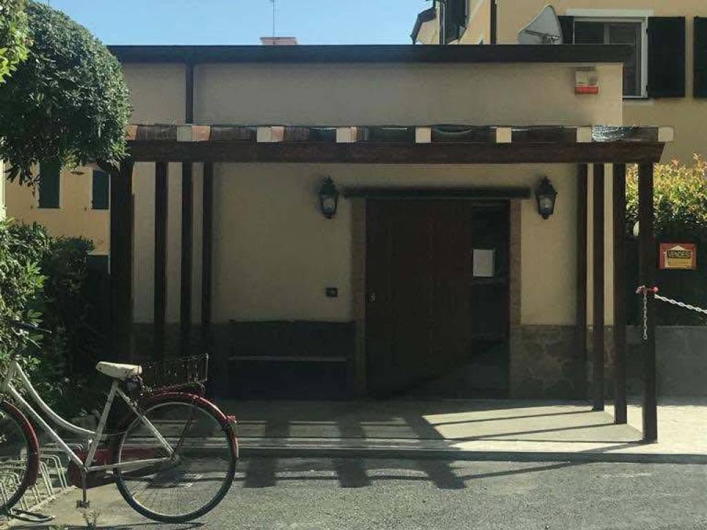 Villa a Borghetto santo spirito in Via Venezia, 15 - Foto 2