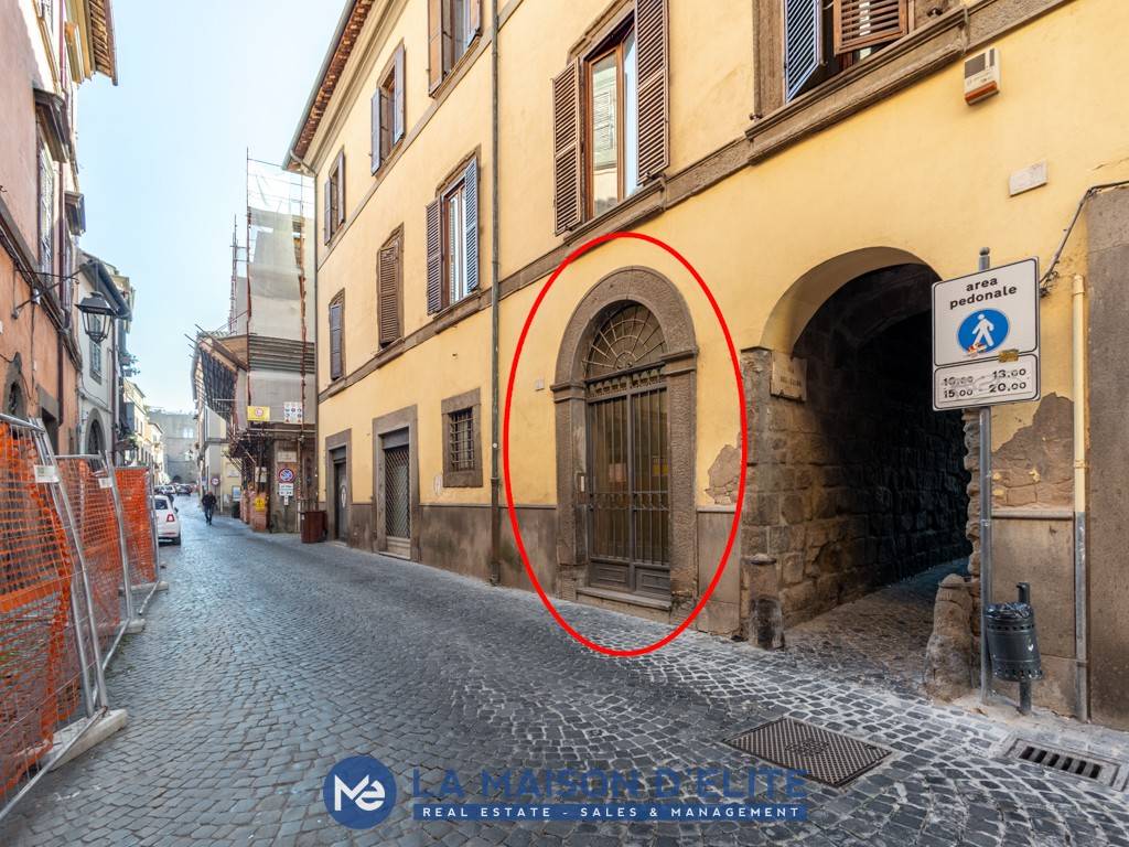Appartamento a Viterbo in Via Cardinal Pietro la Fontaine, 31 - Foto 2