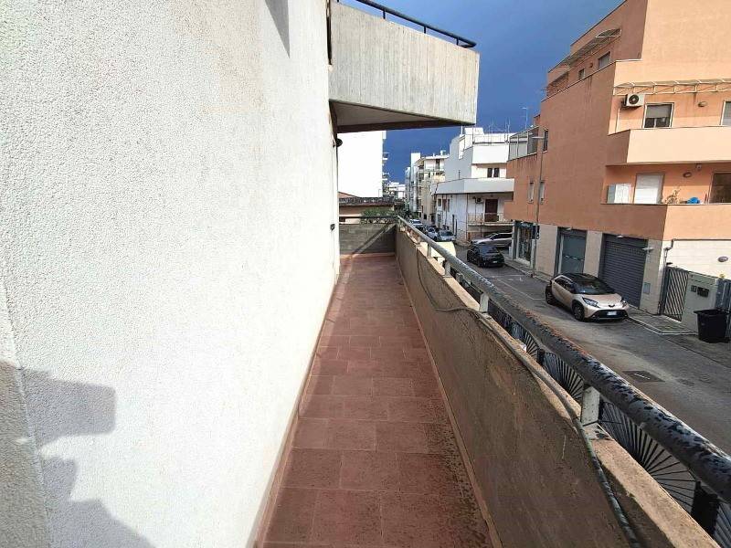 Appartamento a Capurso in Via Fratelli Cervi - Foto 5
