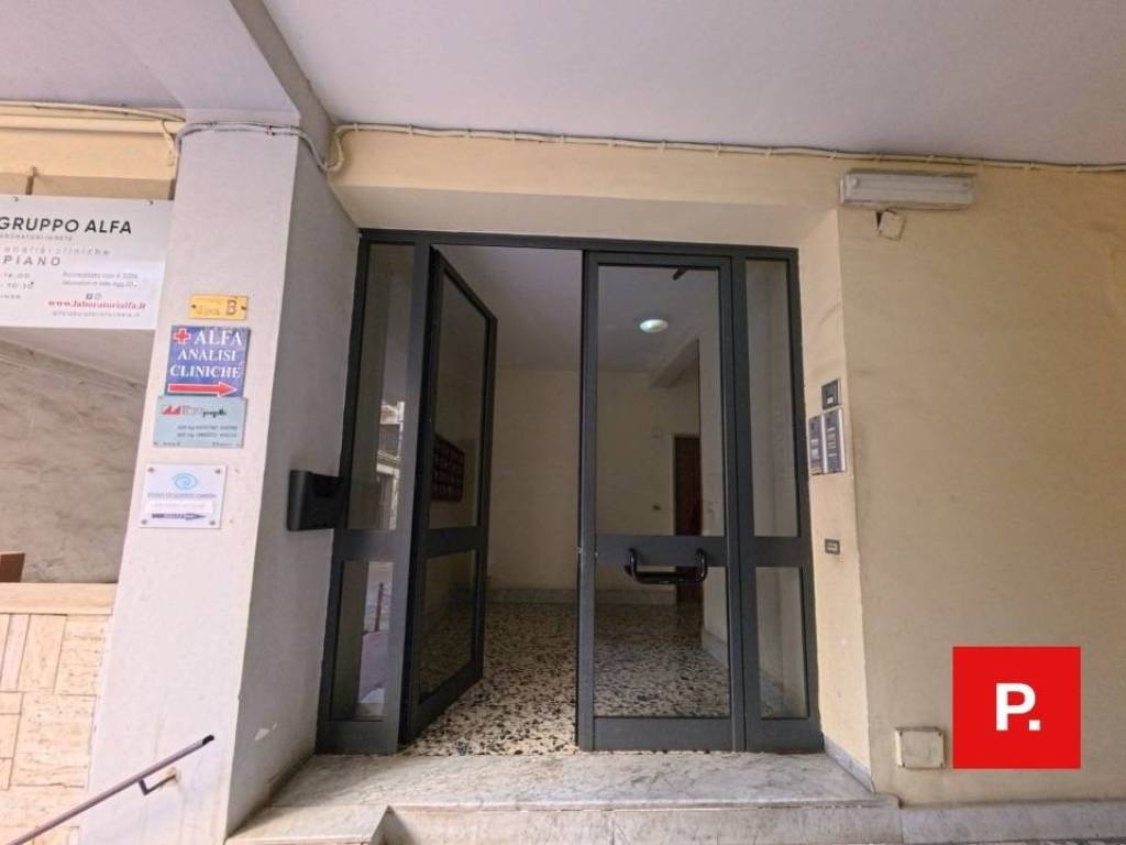 Appartamento a Caserta in via roma, 92 - Foto 2