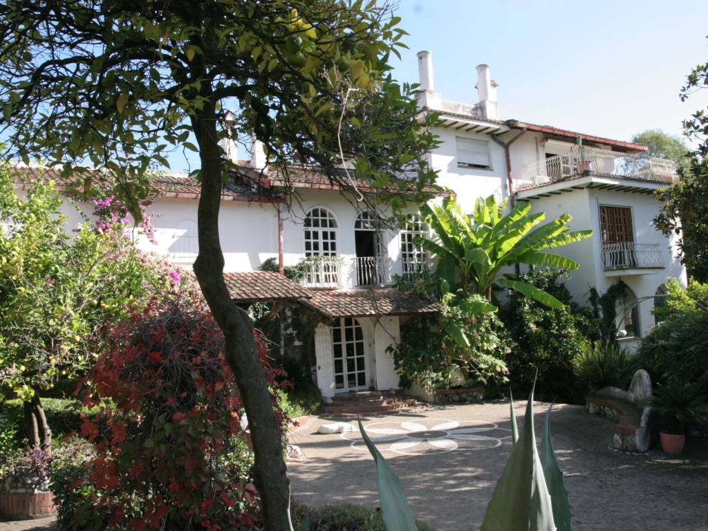 Villa a Velletri in Via di Colle Formica - Foto 4