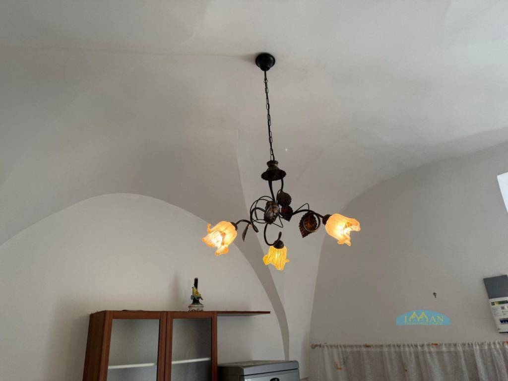 Casa indipendente a Ceglie messapica in Vico I° Francesco Argentieri - Foto 4