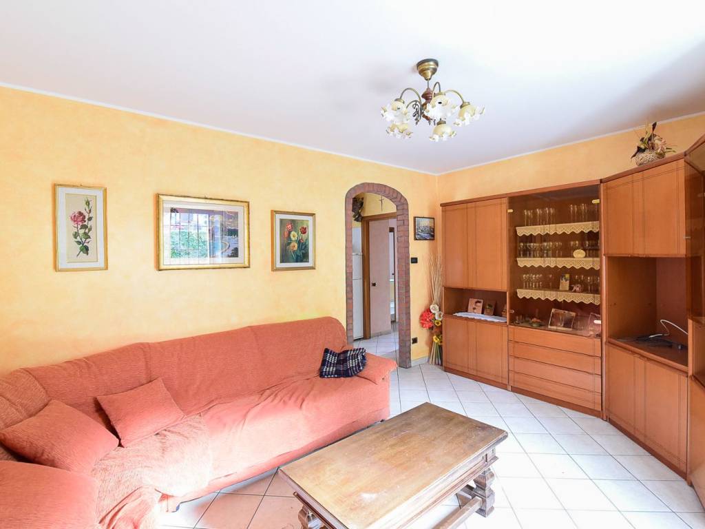 Casa indipendente a Airuno in Via Dr. Alessandro Magno Pizzagalli - Foto 4