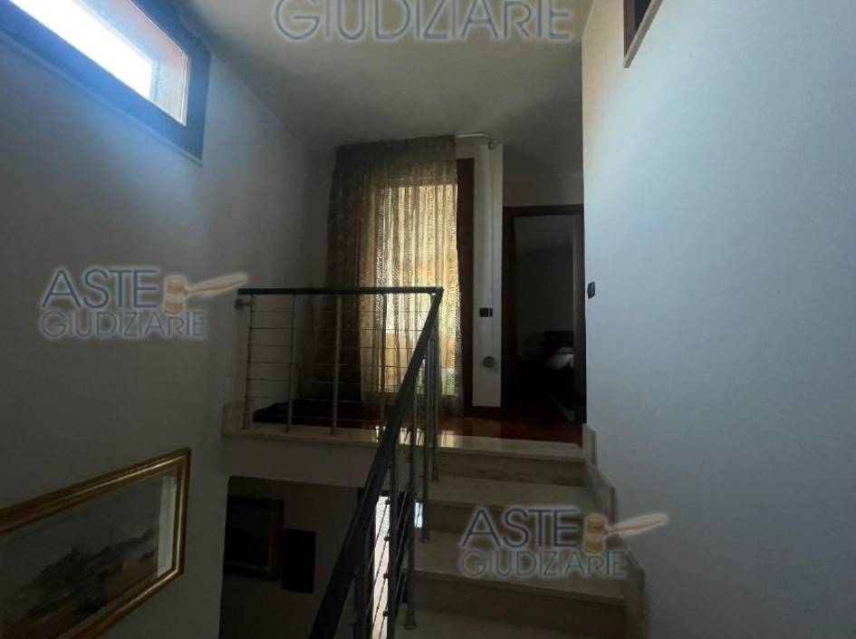 Villetta a schiera a Cagliari in Via Principe Eugenio, 10 - Foto 3