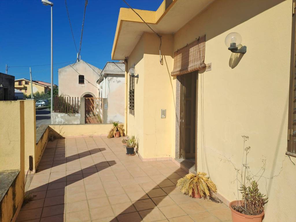 Casa indipendente a Milazzo in Via Rio Rosso, 108 - Foto 3
