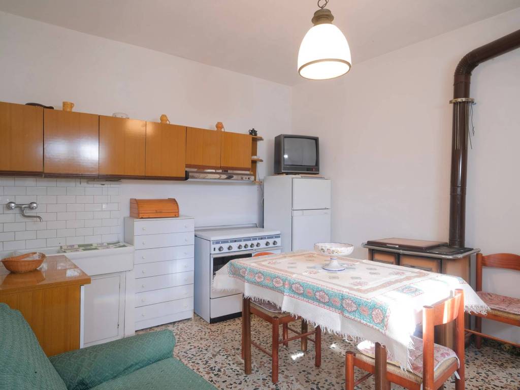 Casa indipendente a Monte grimano terme in Via Ornaccia, 38 - Foto 2